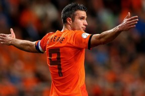 爱游戏智能平台-中国男篮保持高强度训练 保持竞技状态，中国男篮咋样