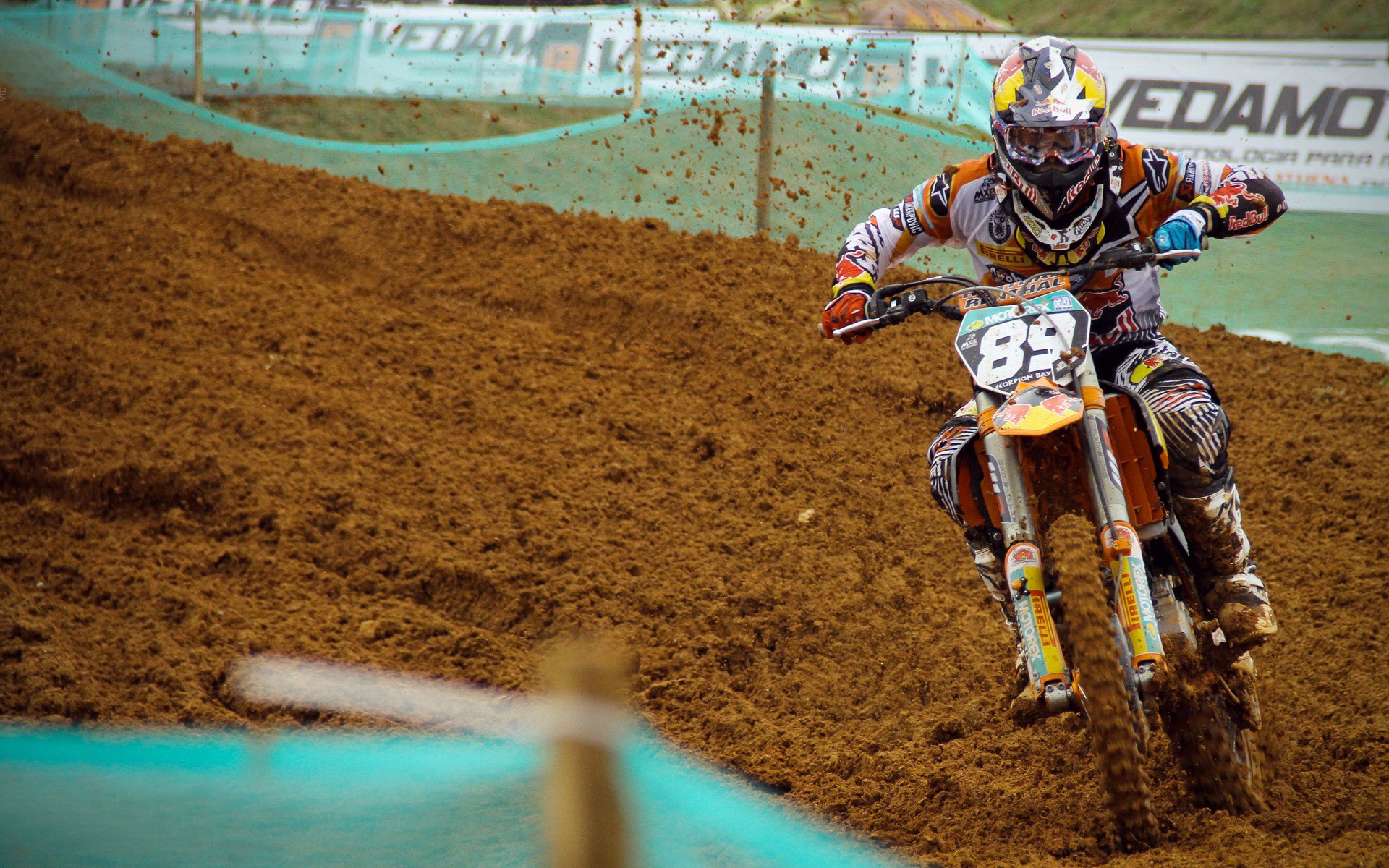 季后赛临近,各队磨刀霍霍准备大决战!